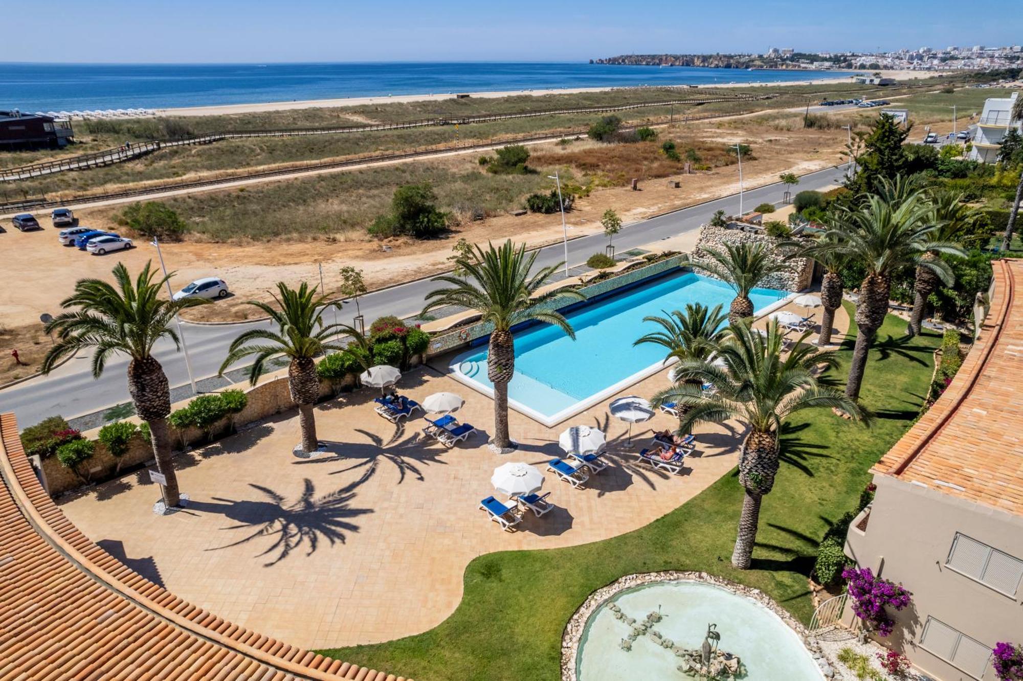 Vila Palmeira Beach Resort Lagos Esterno foto